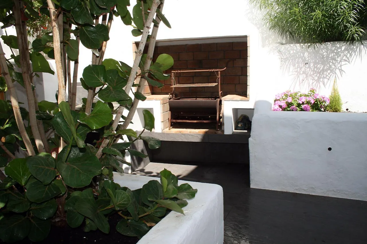 Duplex Guanarama Hotel Puerto del Carmen  0*, Puerto del Carmen (Lanzarote)